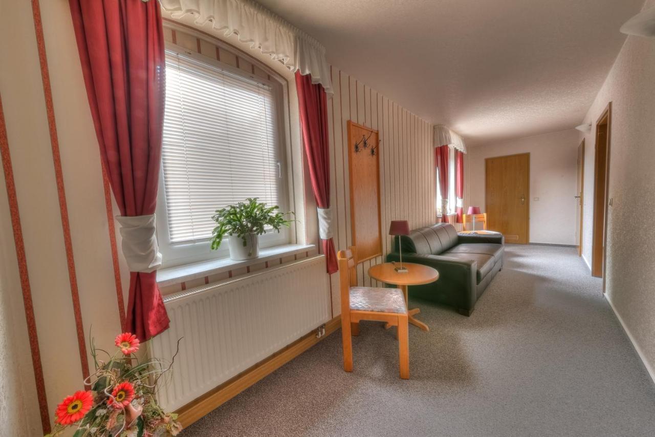 Hotel - Pension&Gaststätte Alter König Hettstedt Exterior foto